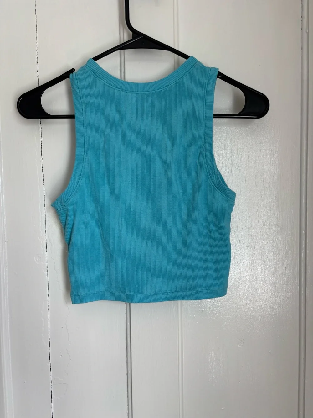 Hollister crop tank top - Picture 3 of 3